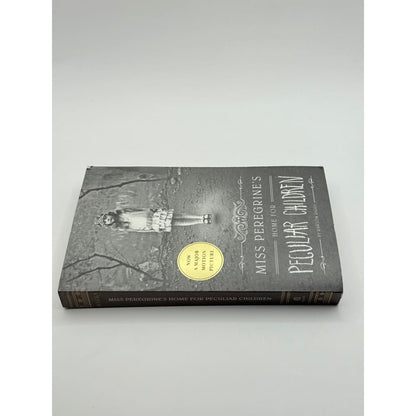 Miss peregrine’s home for peculiar children by ransom riggs - print books printed media