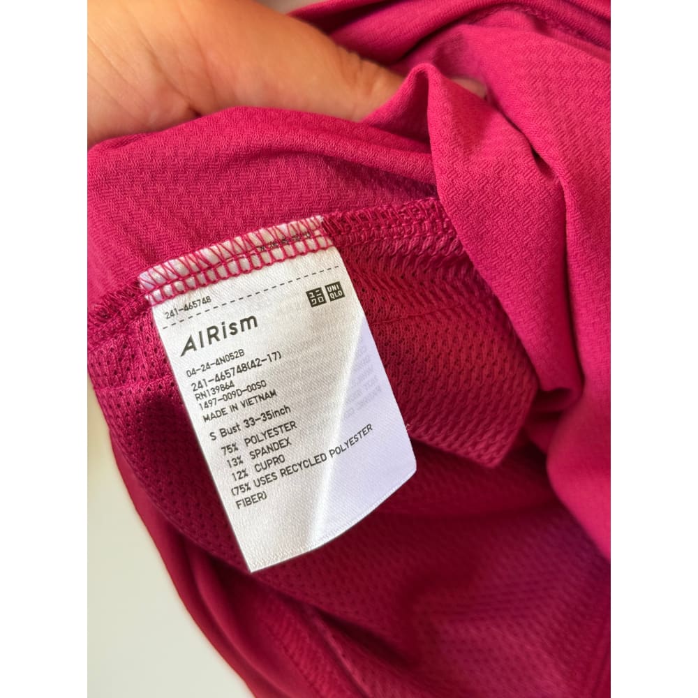 Uniqlo airism size s uv-cut full-zip hoodie - hoodies tops men’s apparel