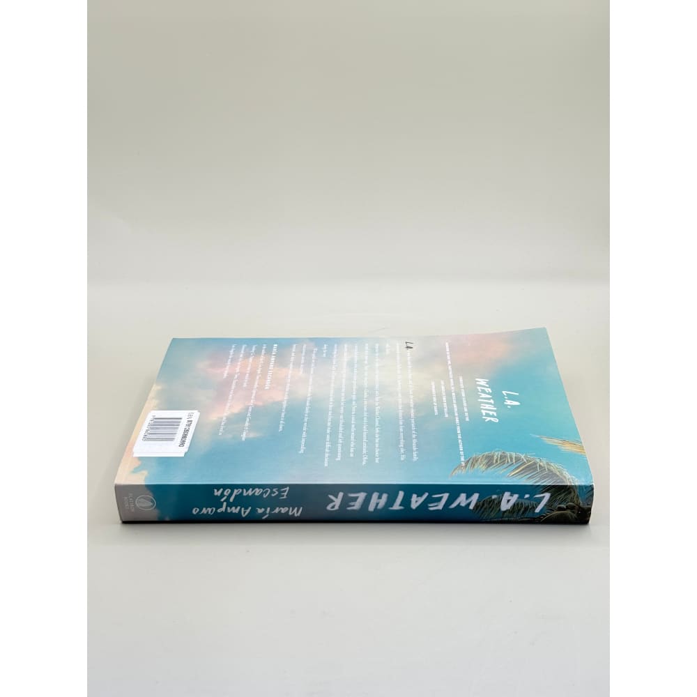 L.a. Weather by maría amparo escandón - print books condition: used printed media