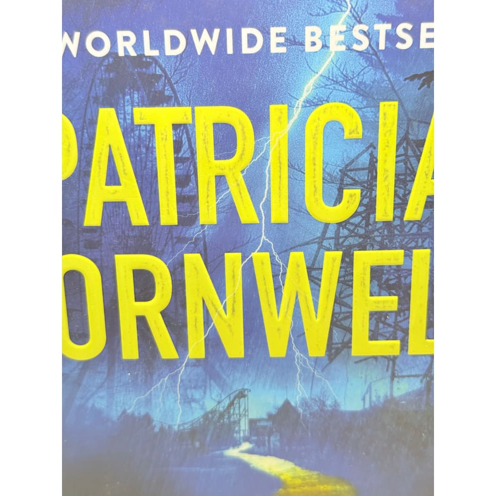 Identity unknown (a scarpetta novel) by patricia cornwell - print books printed media
