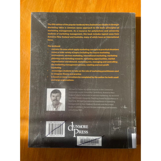 New zealand case studies in strategic marketing - michael d. Clemes - print books book - business - condition: used