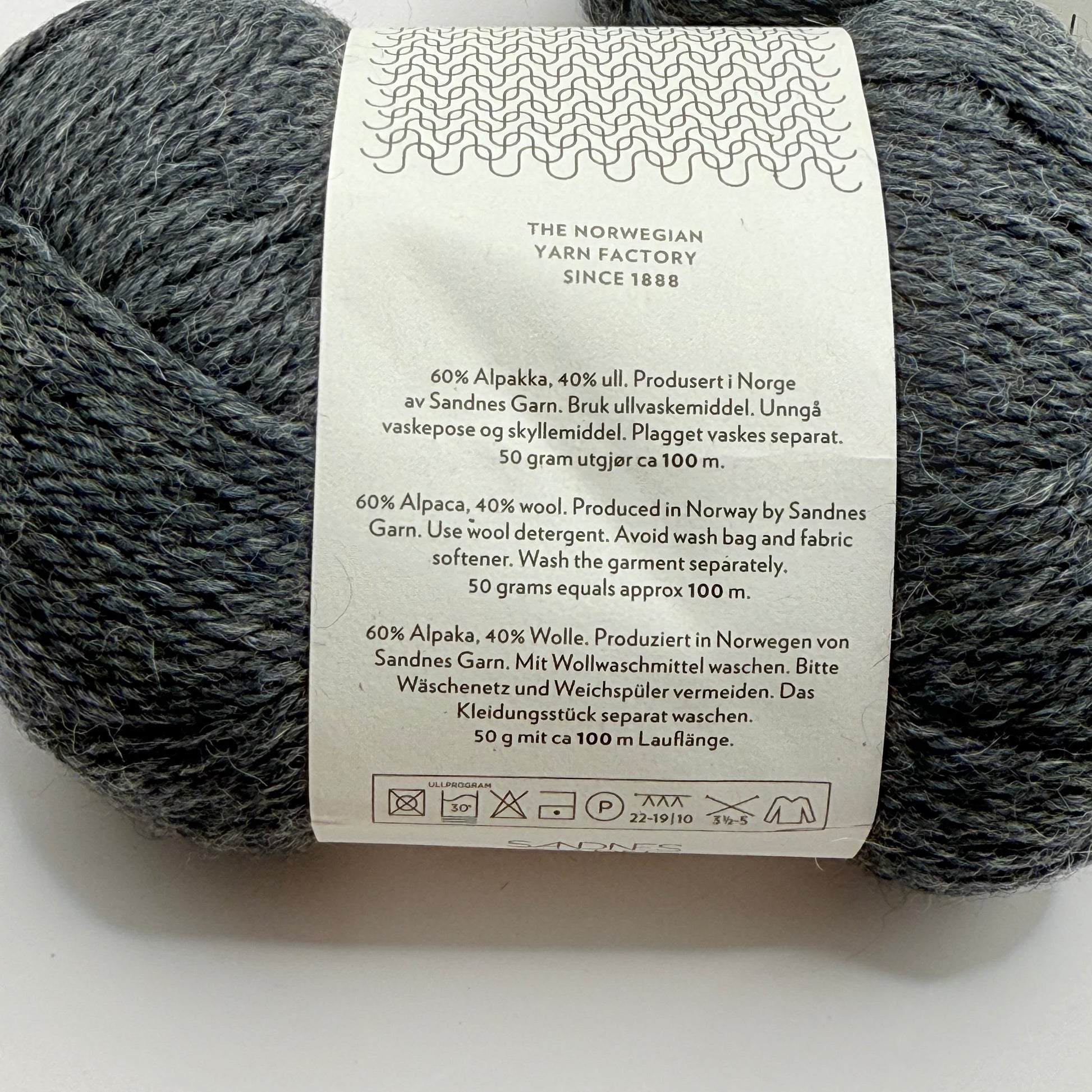 Sandnes garn alpakka ull alpaca / wool blend yarn (2 skeins) - yarn crafts