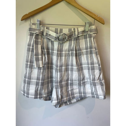 Et alia xs sara shorts in white plaid - shorts bottom - clothing & fashion - designer clearance - shorts women’s apparel