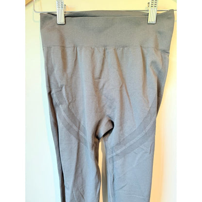 Unbranded size s grey seamless knit leggings - leggings bottom women’s apparel