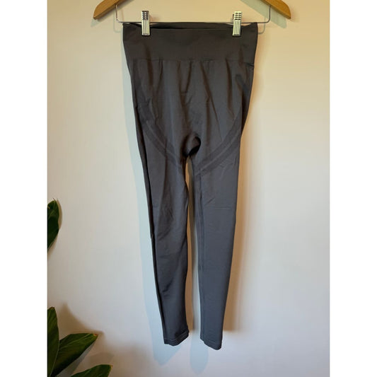 Unbranded size s grey seamless knit leggings - leggings bottom women’s apparel