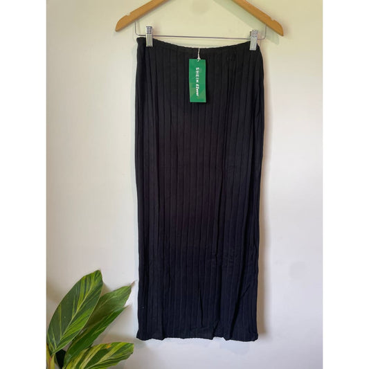 Shein ezwear ribbed skirt size l / 12-14 - skirts bottom - clothing & fashion - skirt - skirts women’s apparel