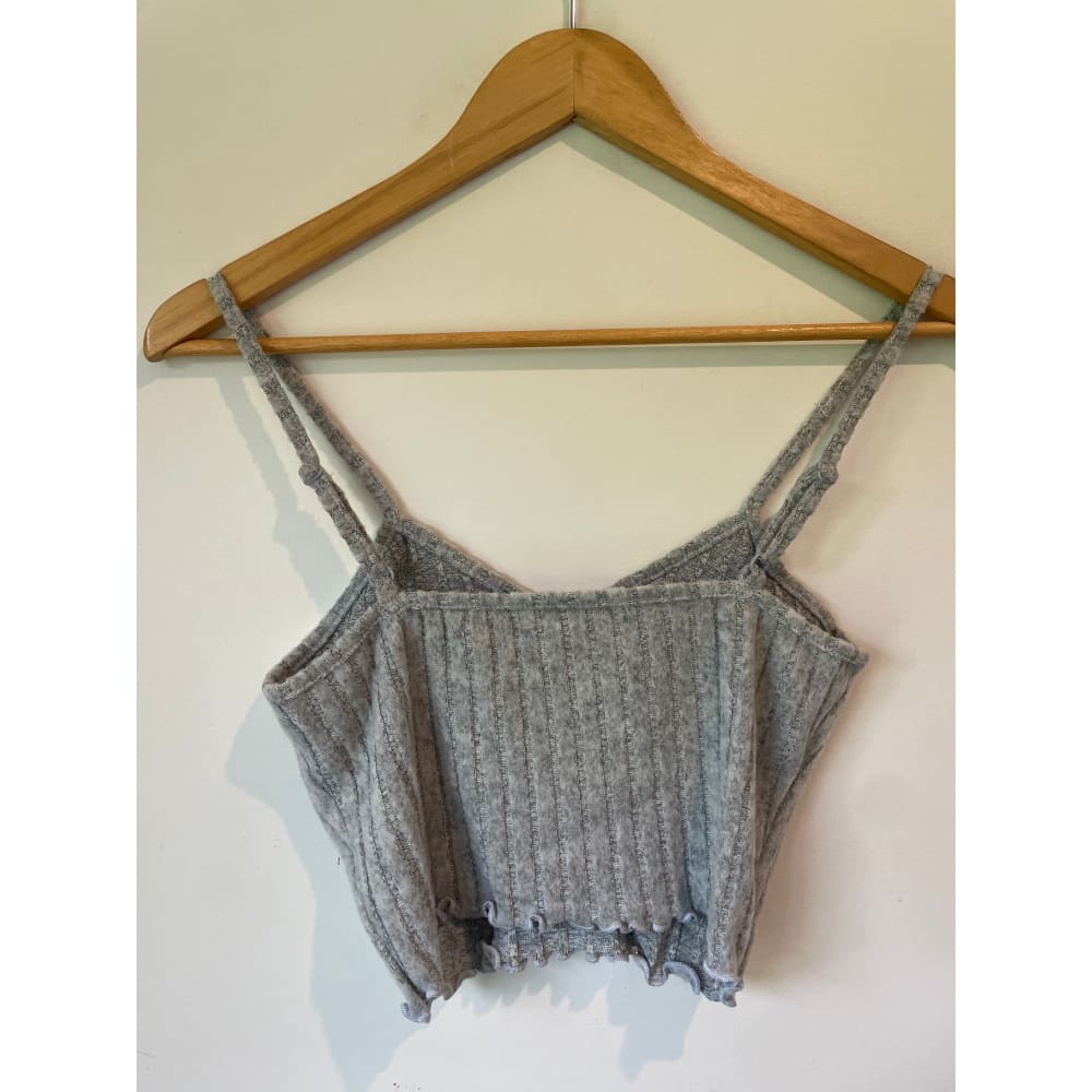 Shein mod crop top - small/8 - clothing tops clothing & fashion - crop top - top women’s apparel