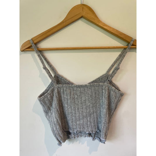 Shein mod crop top - small/8 - clothing tops clothing & fashion - crop top - top women’s apparel