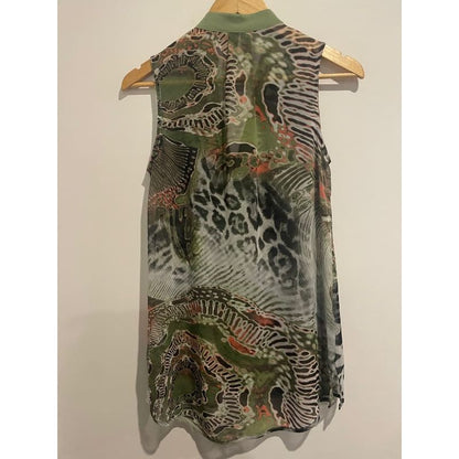 Beautiful sheer scope size 10 zip up top - clothing tops blouse - condition: used - top women’s apparel
