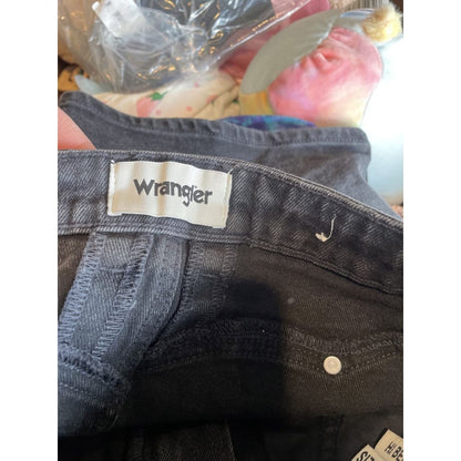 Brand new wrangler hi bells size 6 shorts - shorts clothing & fashion - men - shorts men’s apparel
