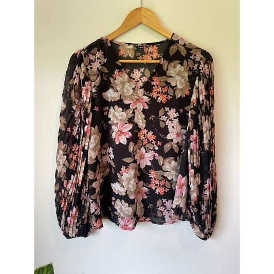 Shein long sleeve floral top size s - clothing tops blouse - clothing & fashion - long sleeve - top women’s apparel
