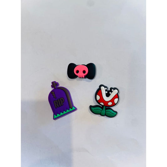 3x spooky cartoon themed shoe charms – fun halloween style – brand new - 1 - shoe accessories clogs - shoe accessories