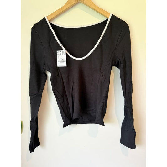 Stradivarius black long sleeve top – size l | sleek & stretchy wardrobe staple - shirts top women’s apparel