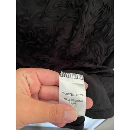 Suzannegrae size m black top with spiral pattern *exc cond* - clothing tops clothing & fashion - condition: used - long