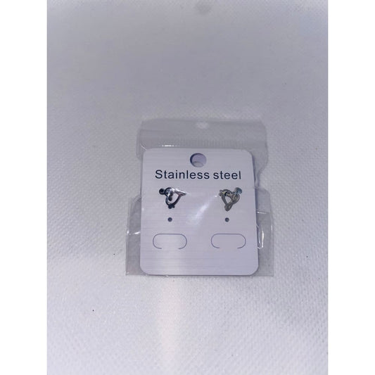 Heart and music note stainless steel stud earrings