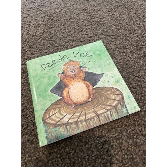Peedie vole - michelle robertson - print books book - children’s - literature printed media