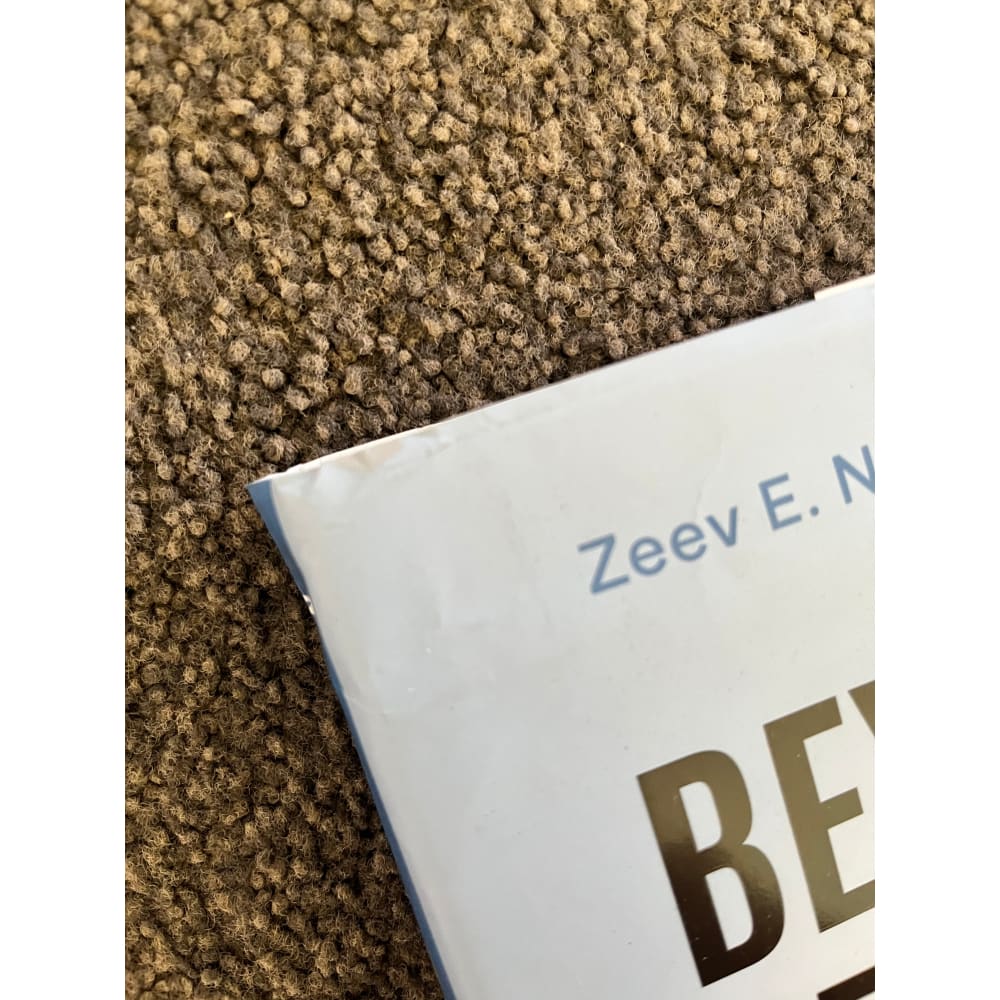 Beyond the walls: megatrends movements and market disruptors transforming american healthcare by zeev e. Neuwirth md