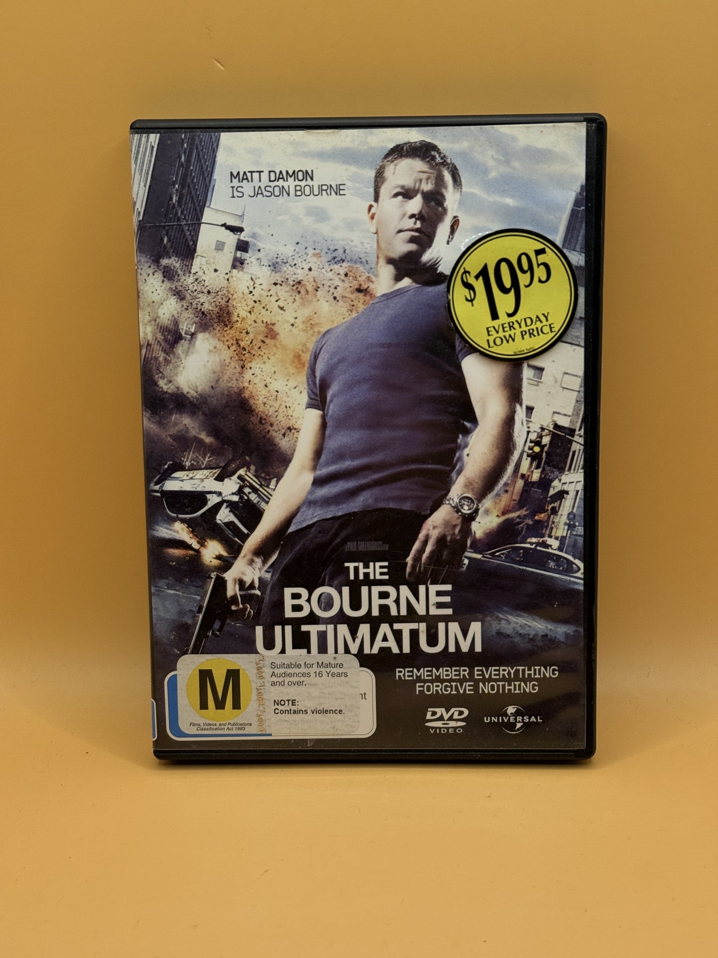 The Bourne Ultimatum DVD front cover