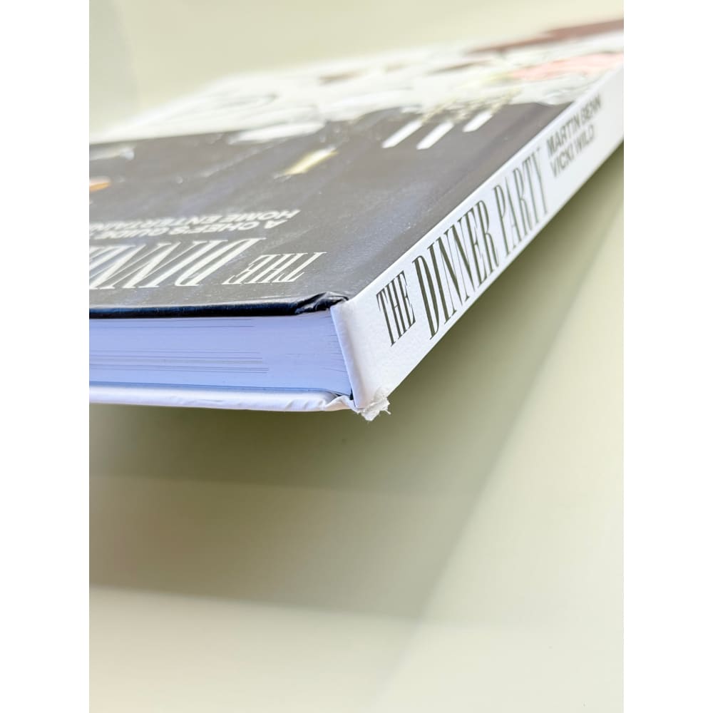 The dinner party: a chef’s guide to home entertaining by martin benn & vicki wild - print books printed media