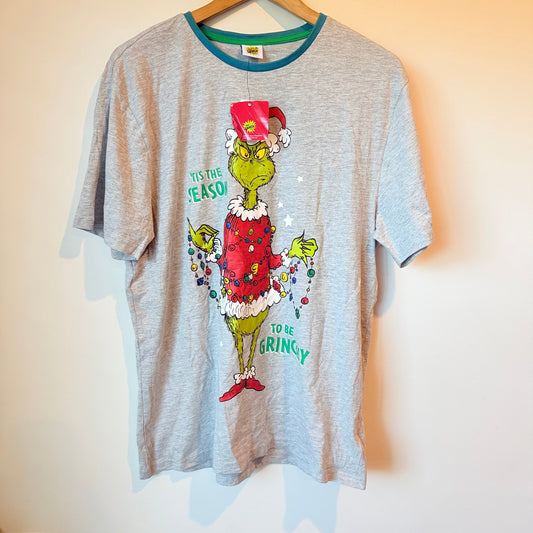 The grinch christmas t-shirt - size s-m - t-shirts tops men’s apparel