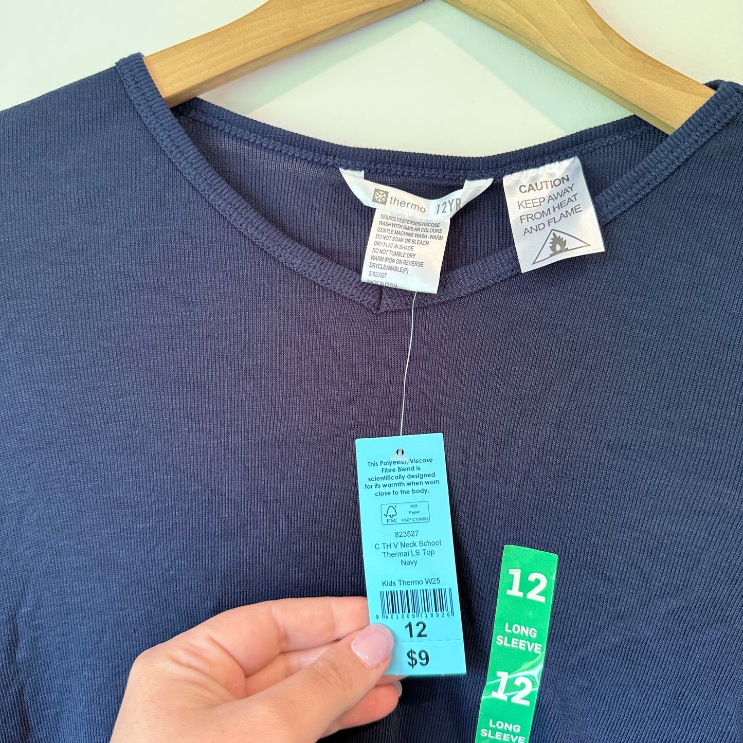 thermo V-Neck School Thermal - Navy - Size 12 YR