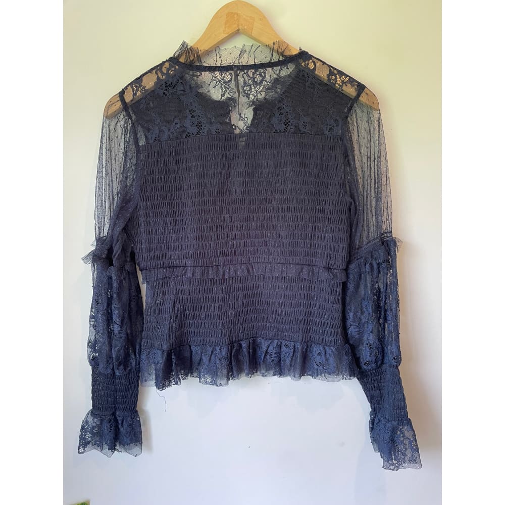 Urban outfitters size s – brand new cut label - lace top - sweaters blouse - bnew label cut branded clothing - clothing