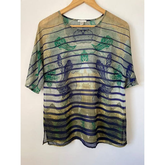 Verge size s “squire top” - blouses clothing & fashion - condition: used - tee - top women’s apparel