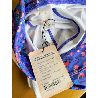 Abi and joseph size l run swim active dual pocket vera core short touch the sky print - shorts bottom women’s apparel