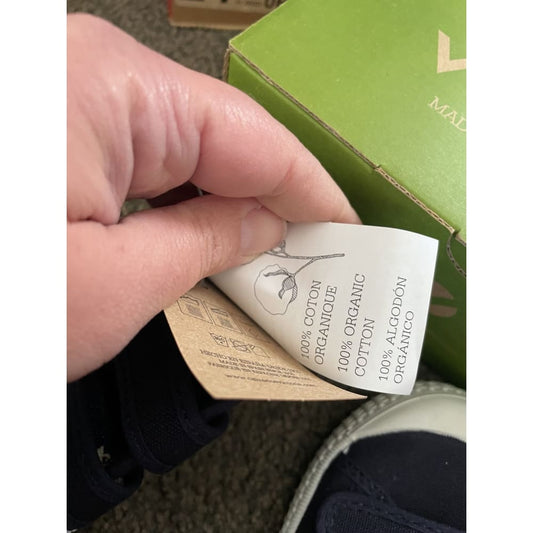 Brand new quality victoria organic cotton sneakers – size 1 youth & size 7 us infant - baby & toddler sneakers clothing