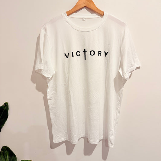 Victory size l graphic t-shirt - white - t-shirts top women’s apparel