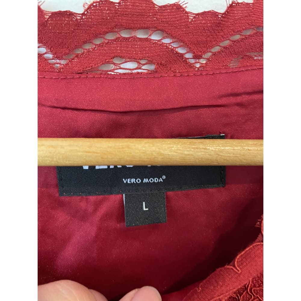 Brand new vero moda size l lace dress - dresses clothing & fashion - dresses women’s apparel
