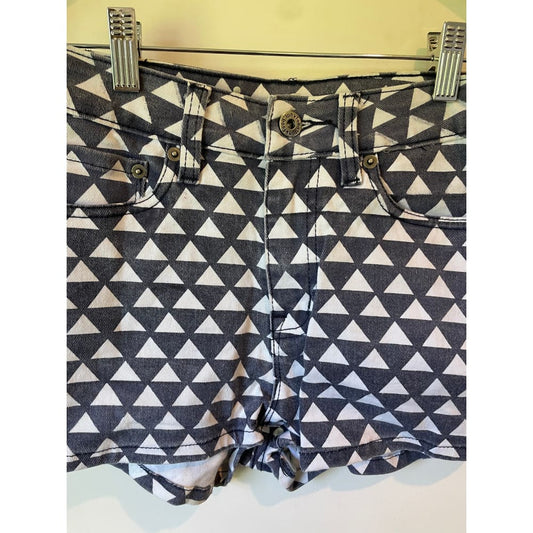 Junk food geometric print denim shorts size xs - denim shorts bottom - clothing & fashion - condition: used - shorts