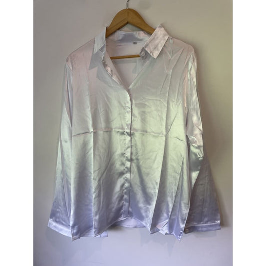 Brand new xxl satin shirt - shirts clothing & fashion - long sleeve - top women’s apparel