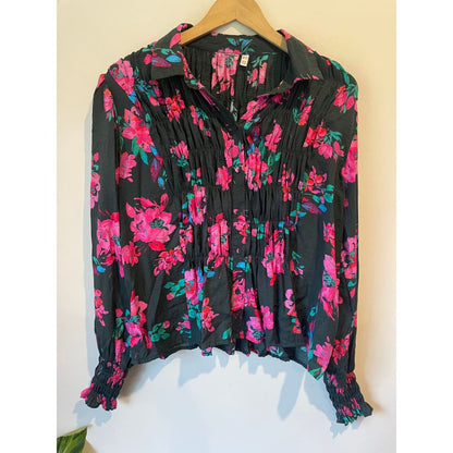 Yas size m floral print smocked blouse – feminine & flattering design sample - blouses women’s apparel