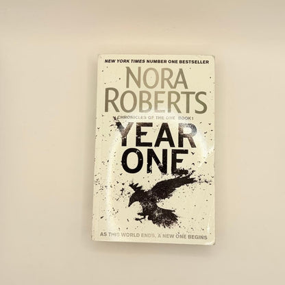Year one (chronicles of the one) by nora roberts - print books printed media