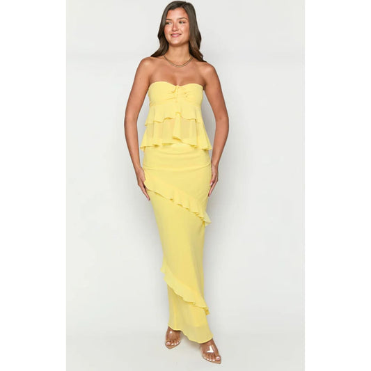 Beginning boutique size 8 raleigh yellow ruffle strapless top - dresses top women’s apparel