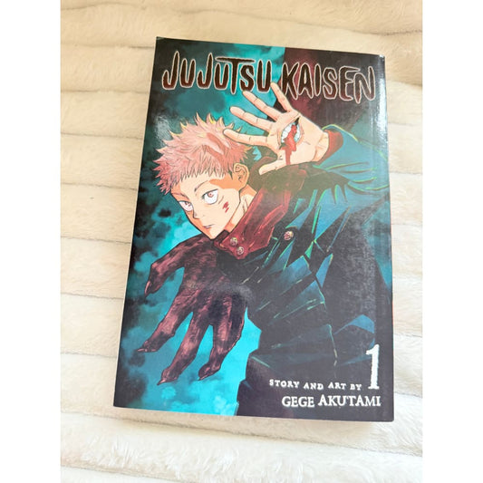 Jujutsu kaisen 1 by gege akutami - books printed media