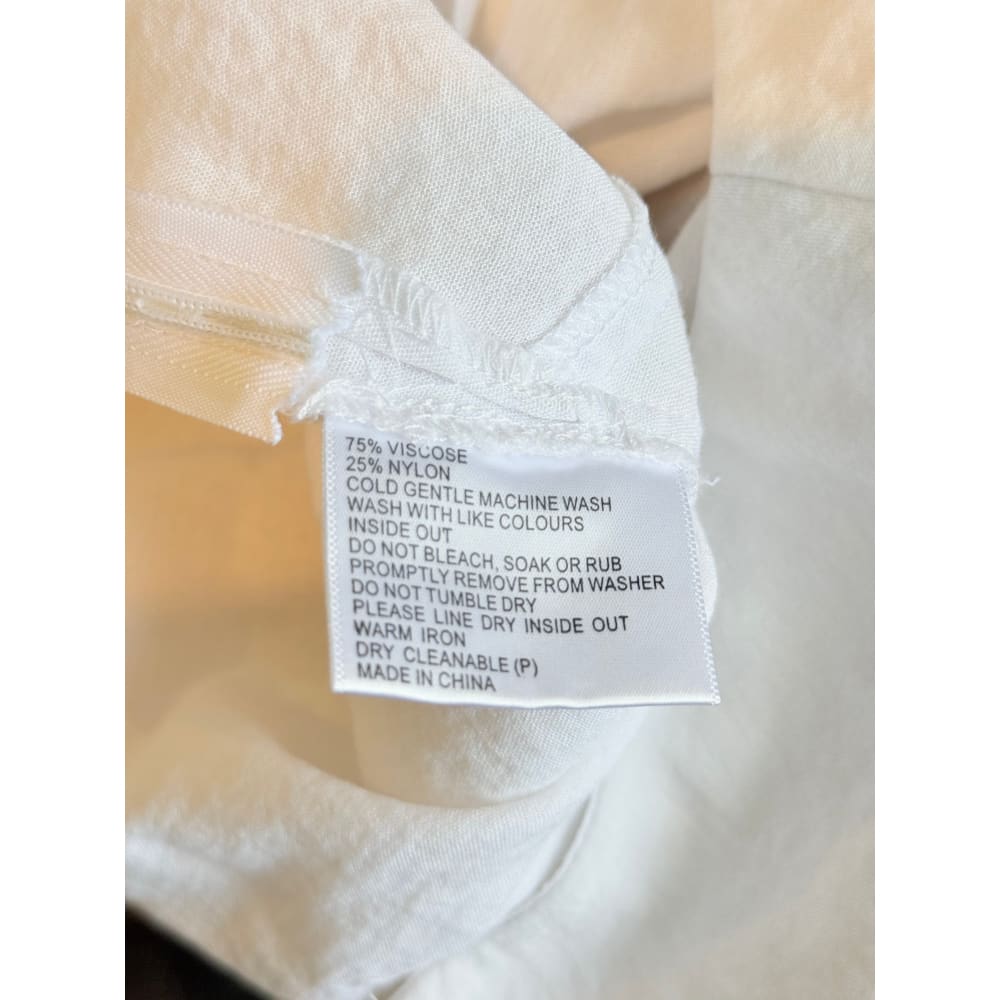 Yvonne black white cropped pants – size 12 | relaxed fit great condition - trousers bottom - condition: used women’s