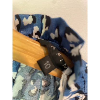 Zafina size 10 blossom top in blue animal - clothing tops blouse - clothing & fashion - designer clearance - top