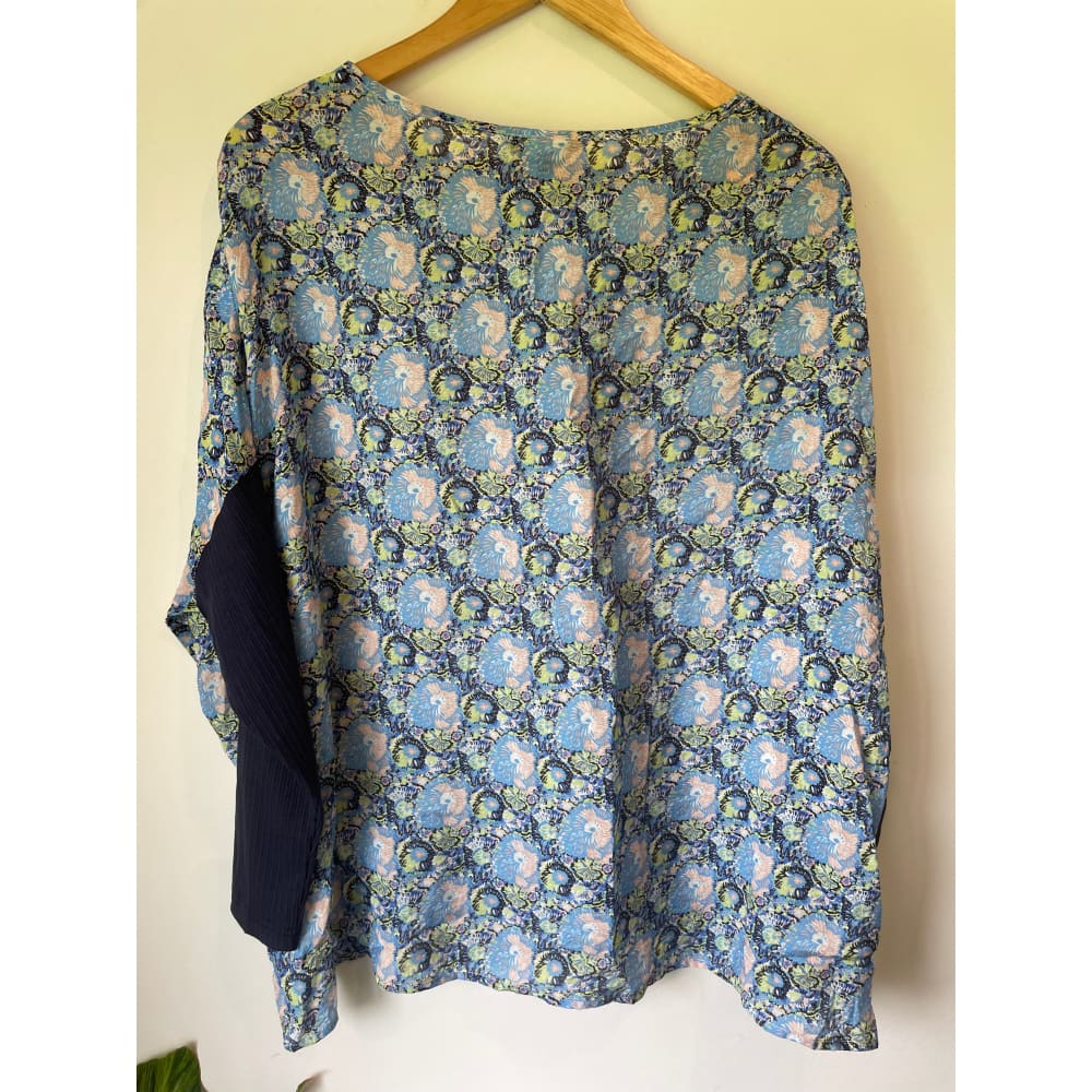 Zafina size 10 top - dresses blouse - clothing & fashion - designer clearance - top women’s apparel